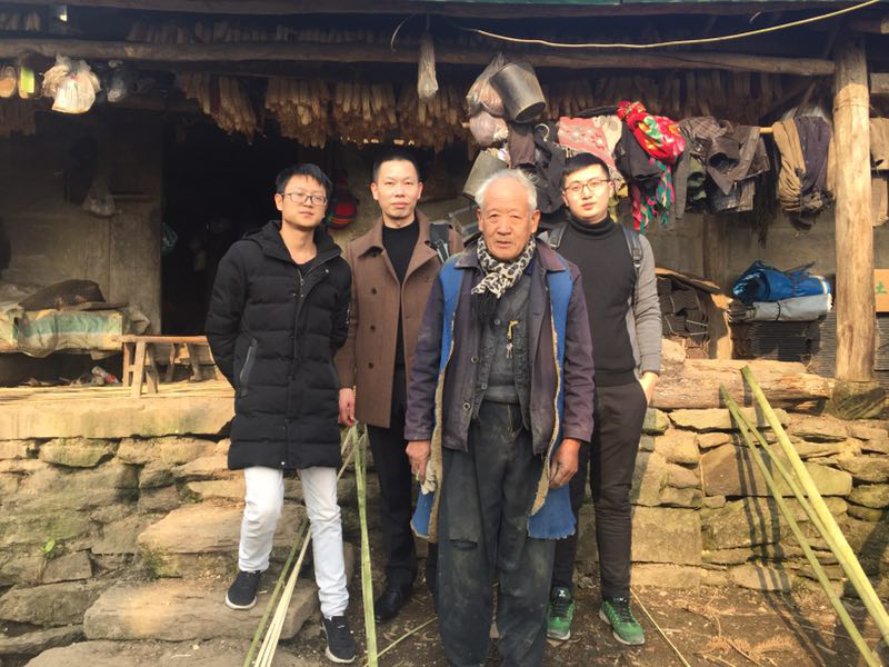 冬至慰問困難戶 結(jié)對(duì)幫扶暖人心