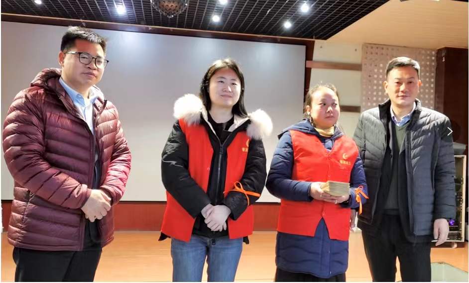 愛心助殘，攜手同行——川發(fā)資管參加小藍(lán)袋-殘疾人輔助就業(yè)項(xiàng)目藍(lán)色收益活動(dòng)